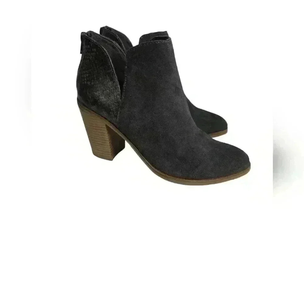 Dolce Vita DV8 Shai Mixed Material Heeled Gray Bootie Boots Shoes Size 9 - Picture 1 of 7